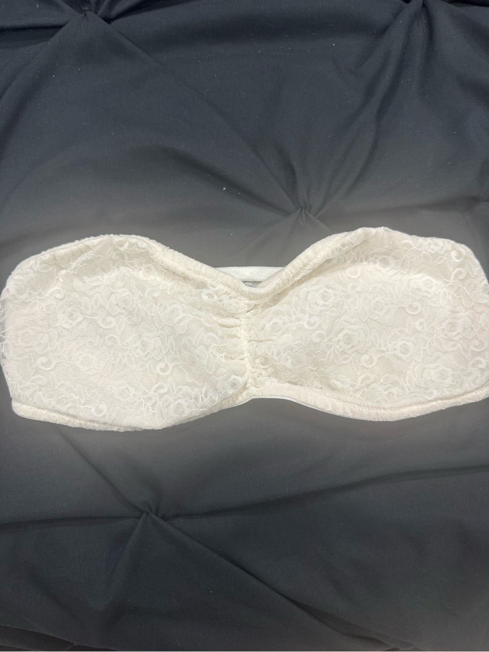 PINK Victoria's Secret White Lace Strapless Bandeau